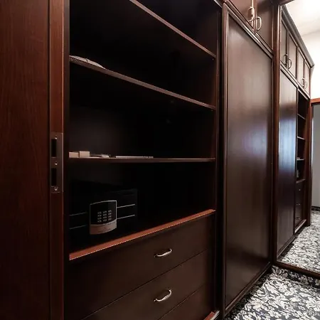 Park Kajetany 3* Nadarzyn