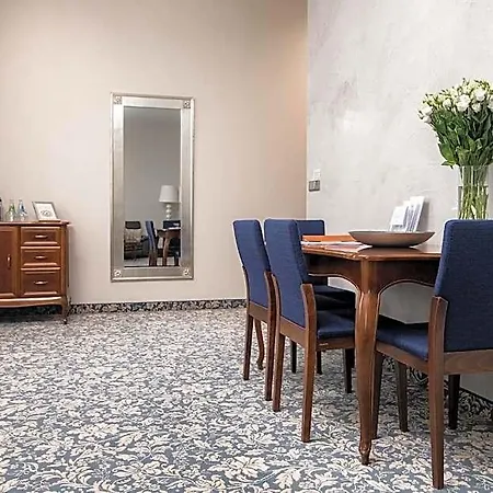 Hotell Park Kajetany 3*