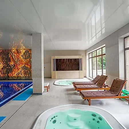 Park Kajetany Hotell